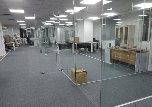 Thi công mạng lắp đặt điện mạng cho văn phòng hơn 100 nhân sự